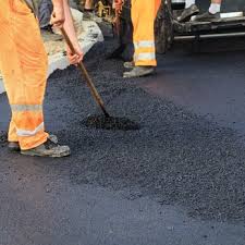 Best Asphalt Driveway Installation  in Newark, NY